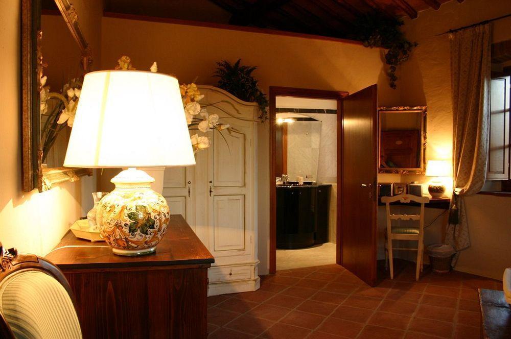 Borgo Livernano